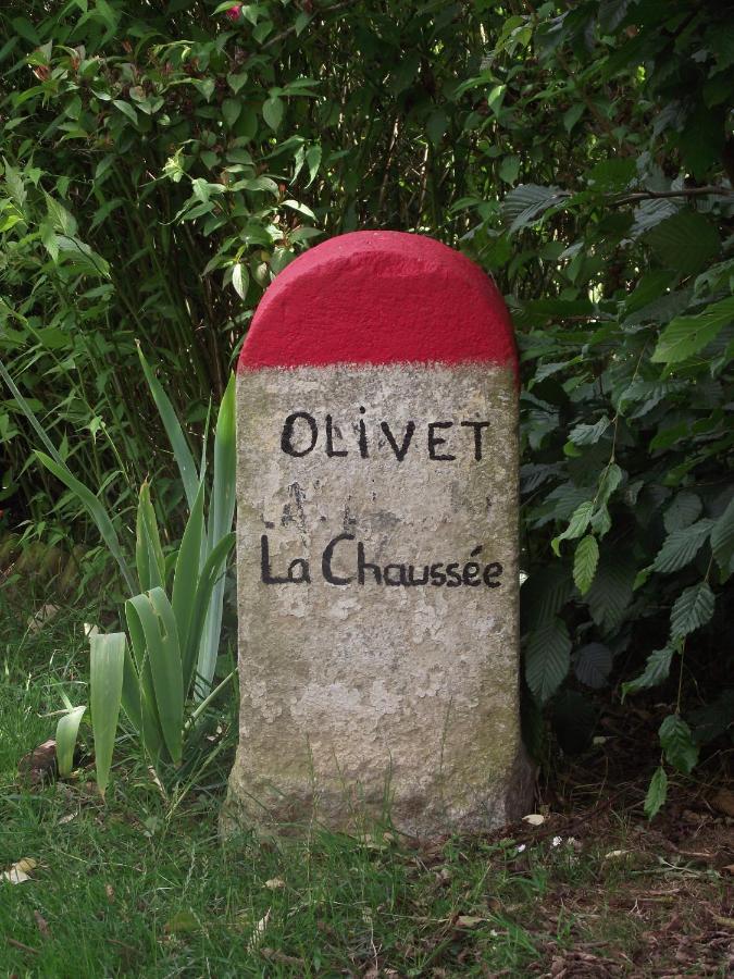 La Chaussee D'Olivet En Mayenne Exterior photo